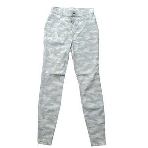 Time and Tru Women's High Rise Jeggings